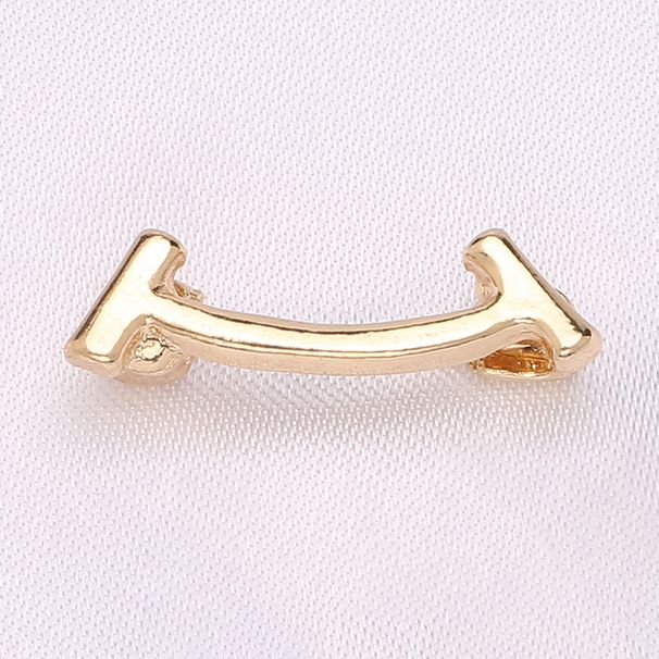 Anti exposure smile brooch fashion exquisite metal diamond accessories shirt clothing collar simple versatile pin_ipsvogv.com