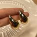 Women's earrings fashion, simple water drop temperament, niche personality, metallic style, high-end design earrings, versatile earrings_ipsvogv.com