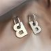 ins retro letter B earrings cold style earrings simple temperament net red earrings personality detachable earrings_ipsvogv.com