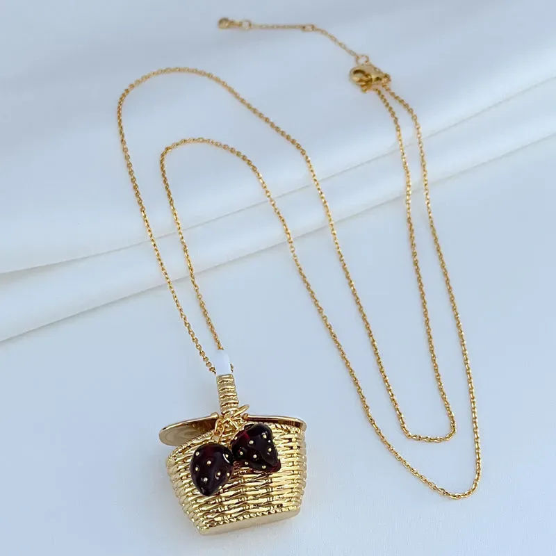 Fashion Sweet Flower Basket Strawberry Pendant Necklace Countryside Style Unique bowknot Womens Metal sailormoon Long_ipsvogv.com