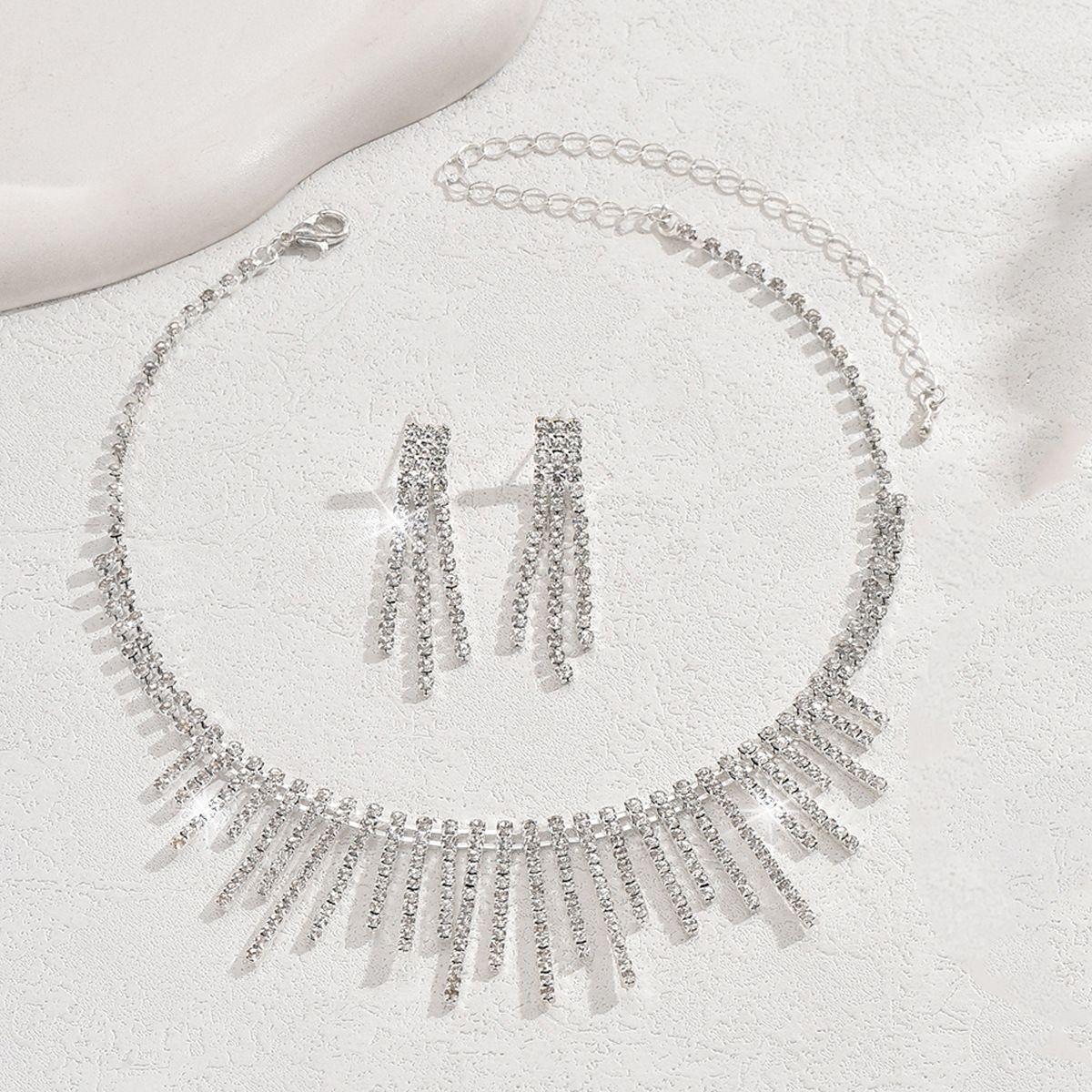 Women’s Jewelry Set Fashion High End Luxury Super Shiny Full Diamond Rhinestone Necklace Earrings Set Bridal Jewelry Four Piece Wedding Accessories_ipsvogv.com