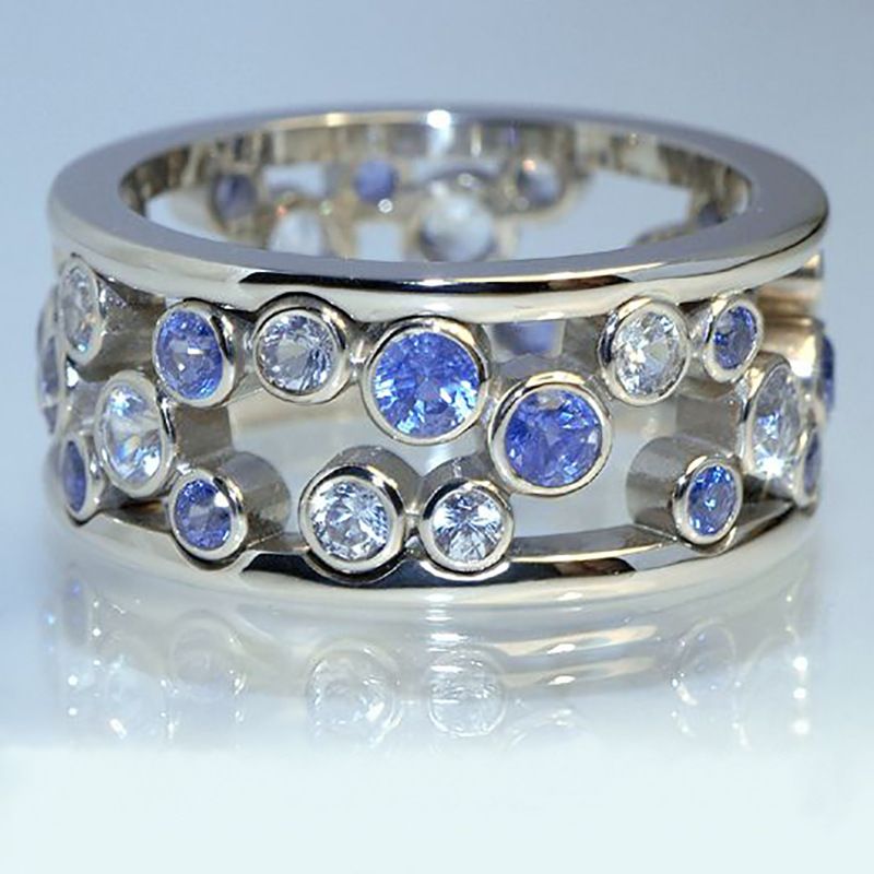 Cao Shi's New Exquisite With Hollowed Out And Full Circle Zirconia Female Ring Headpiece_ipsvogv.com