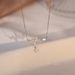 Cao Shi's Small people's beating heart pendant necklace. Electrocardiogram, neck chain, clavicle chain, female_ipsvogv.com