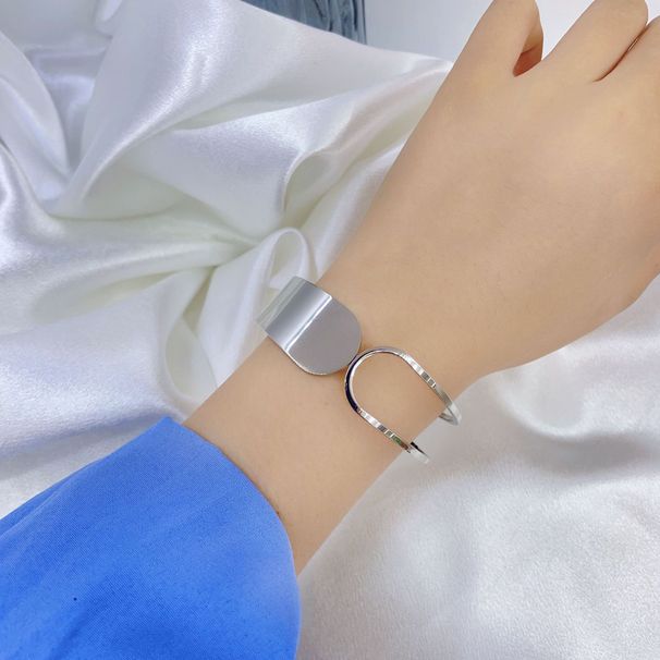 Women's Jewelry Set Fashion Personality Wide Version Smooth Titanium Steel Bracelet Niche Design Simple Open Bracelet_ipsvogv.com