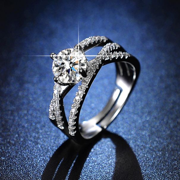 Live streaming one carat moissanite ring, intertwined with lives and three generations, engagement ring design_ipsvogv.com