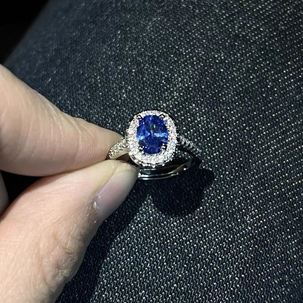 Elegant Temperament, Blue Zircon Ring, Women's Micro Inlaid With Diamonds, Light Luxury, Versatile Jewelry, Bridal_ipsvogv.com
