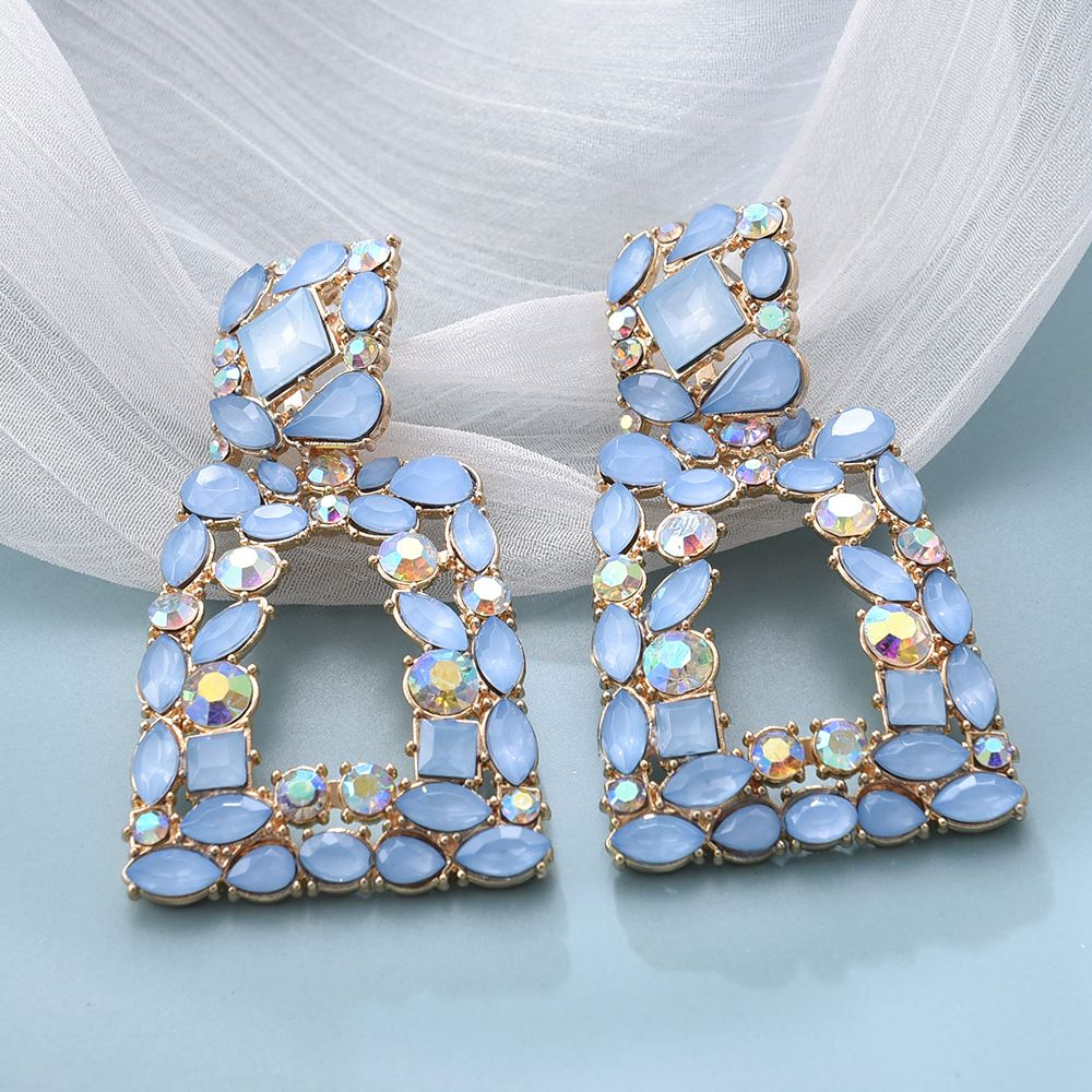 Retro fashion atmospheric metal diamond earrings for women gemstone earrings personality earrings_ipsvogv.com
