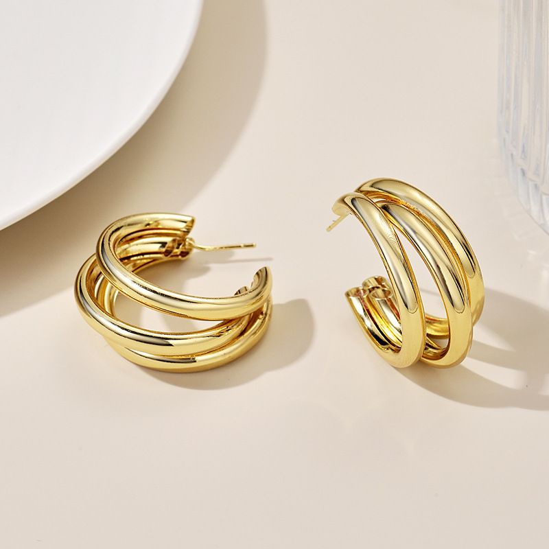 Ins Style Internet Celebrity Gold Color Titanium Hoop For Women French Light Luxury Stainless Steel C-shaped Multi-layer_ipsvogv.com