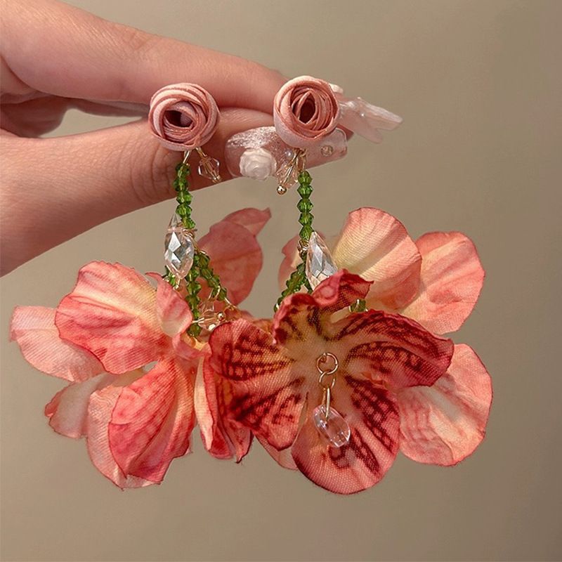 Unisex Burning Rose Flower Tassel Earrings Super Fairy Retro Atmosphere Simulated Petal Earrings Unique And Exaggerated Earrings_ipsvogv.com