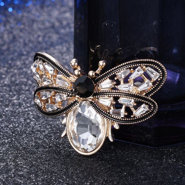 Hot Selling High-end Luxury Alloy Full Diamond Inlaid Animal Brooch Women's Clothing Pin Versatile Accessory_ipsvogv.com