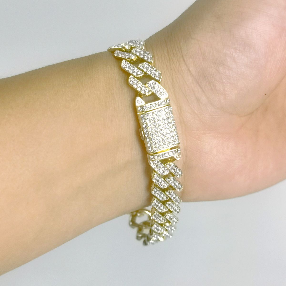 Unisex Hip Hop Trendy 10 Rhombus Flip Cuban Chain Full Of Diamond Necklace Large Gold Chain_ipsvogv.com