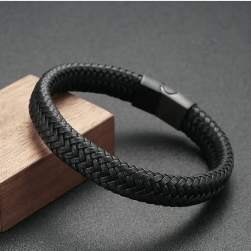 New Men's Woven Cord Magnetic Clasp Leather Bracelet_ipsvogv.com