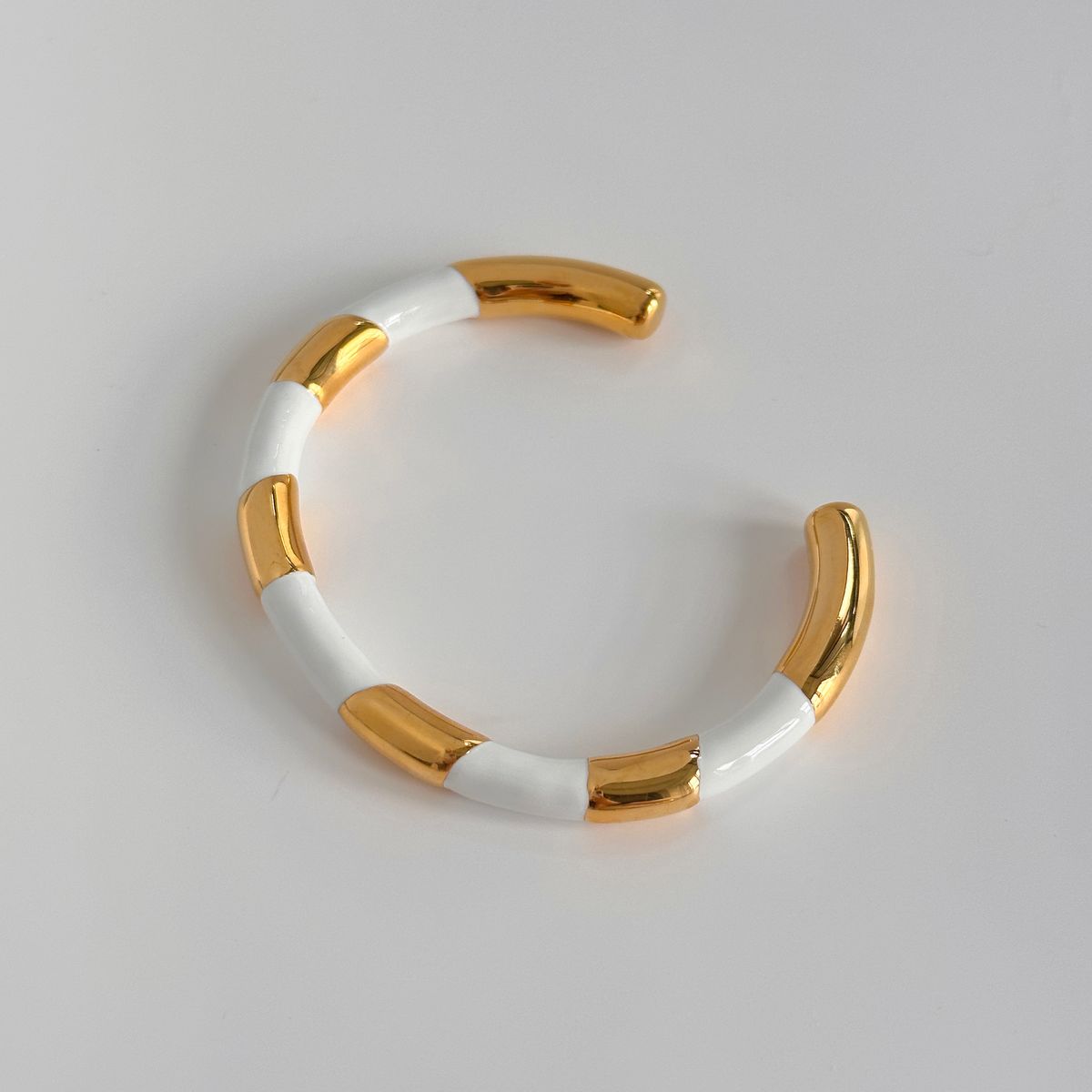 Women’s Jewelry Set Fashion Electroplated Titanium Steel Black And White Epoxy Chess And Card Grid Retro Open Bracelet_ipsvogv.com