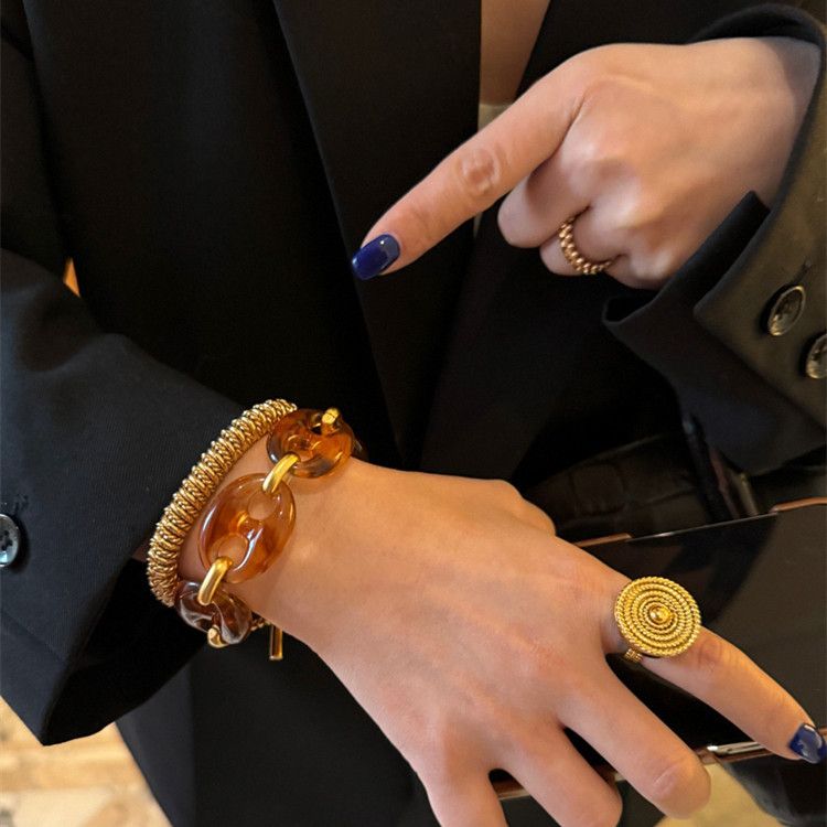 WXLSTUDIO 03/05 10:00 Gold Cuban Fashion Matching Eco-friendly Brass Resin Bracelet_ipsvogv.com