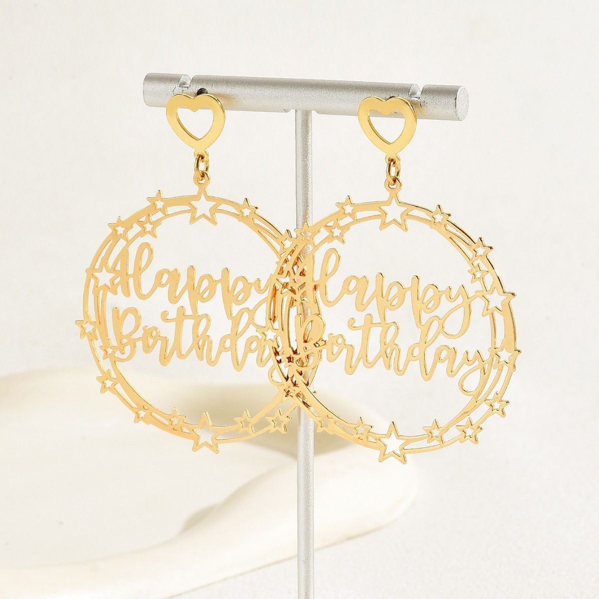 American style minimalist metal blessing letters, large niche heart design, exaggerated temperament, earri, and_ipsvogv.com