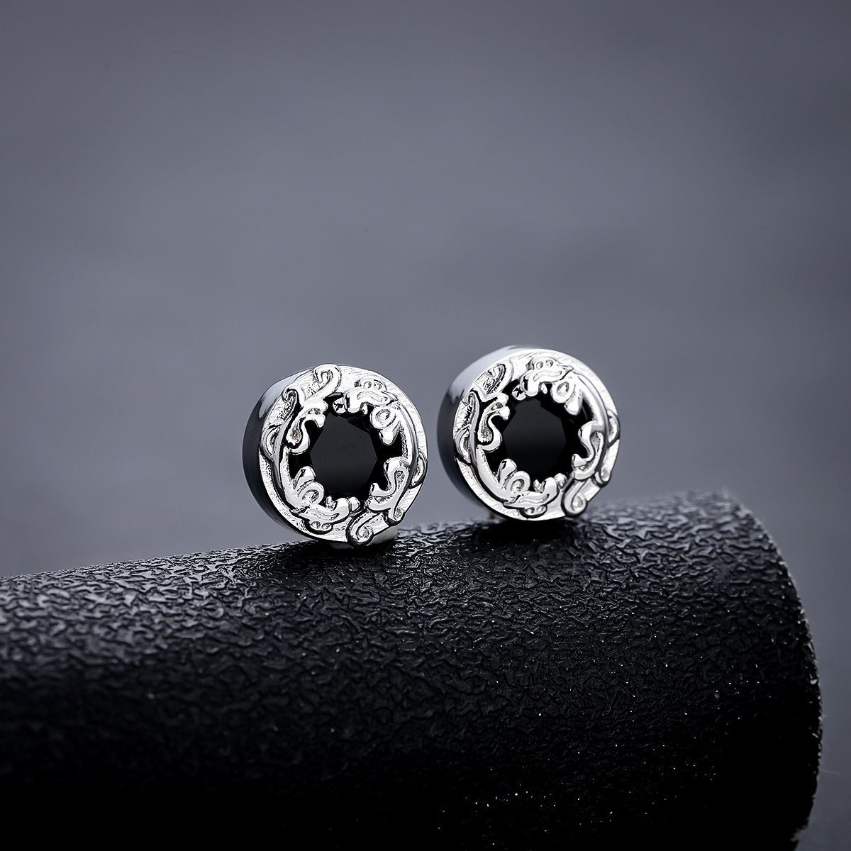 Pixiu Earrings Men's Micro Inlaid Zircon High-end Temperament, Fashionable Ear Hole Maintenance, Personalized Earrings,_ipsvogv.com