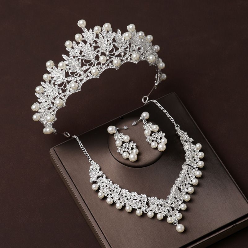 Fashion retro atmosphere pearl crown headdress necklace three piece accessories bride wedding dress princess crown_ipsvogv.com