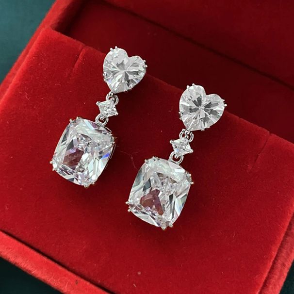 Cao Shi's new light luxury flash diamond pink yellow white Zircon Earrings women's fashion CaiBao earrings_ipsvogv.com