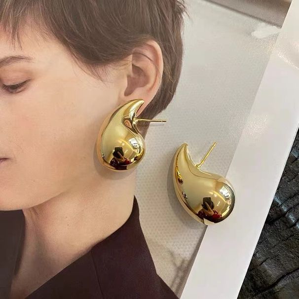 French gold teardrop earrings for women, niche design, high end silver trendy earrings, unique temperament earrings for women_ipsvogv.com