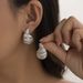 Show Comma Tear Punk Earrings, Niche Minimalist Smooth Hanging Style Water Drop Earrings_ipsvogv.com