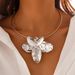 Irregular Petals Pendant Metal Collar Women 2025 Summer Fashion Internet Celebrity Temperament Stage Catwalk With Accessories_ipsvogv.com