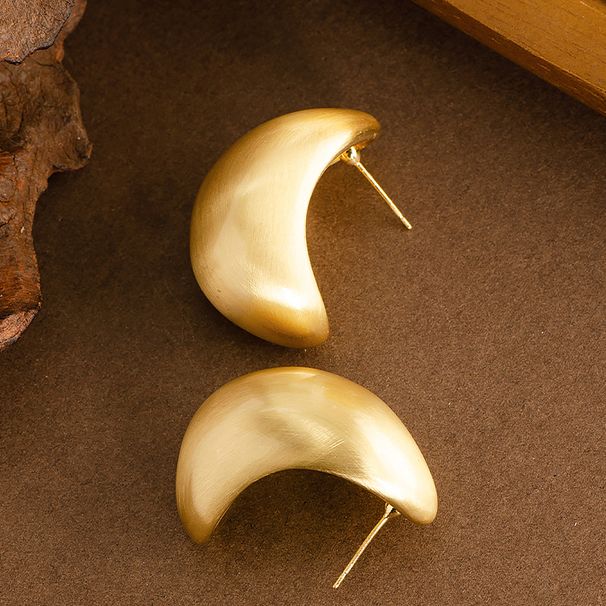 Real Gold Electroplated Fashionable Simple And Cool Style Brushed Oval Metal With Feminine Silver Needle Earrings_ipsvogv.com