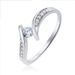 Cao Shi Recommends Wedding With Happy Embrace And Twisted Arms. Zircon Is A Classic Platinum Ring Accessory For Women_ipsvogv.com