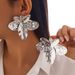 Fashionable Irregular Metallic Petal Collar Female Personalized Three Dimensional Flower Clavicle Necklace Choker_ipsvogv.com