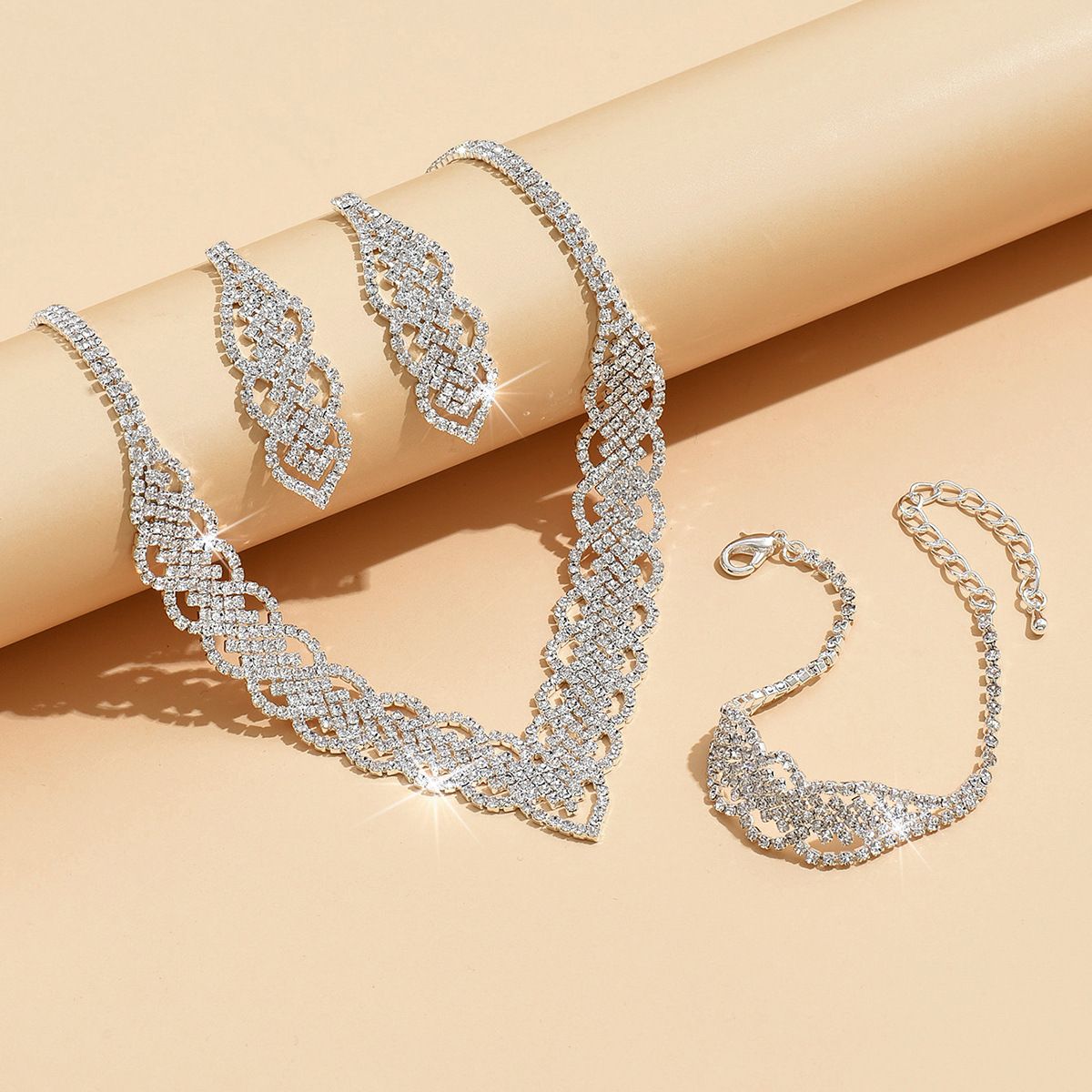 Women’s Jewelry Set Fashion Rhinestone Necklace Earrings Bracelet Three Piece Set Bridal Wedding Evening Party Accessories Necklace_ipsvogv.com