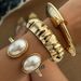 Exaggerated Ins Style Liquid Metal Pleated Bracelet, Fashionable Baroque Pearl Opening Bracelet Accessory For_ipsvogv.com
