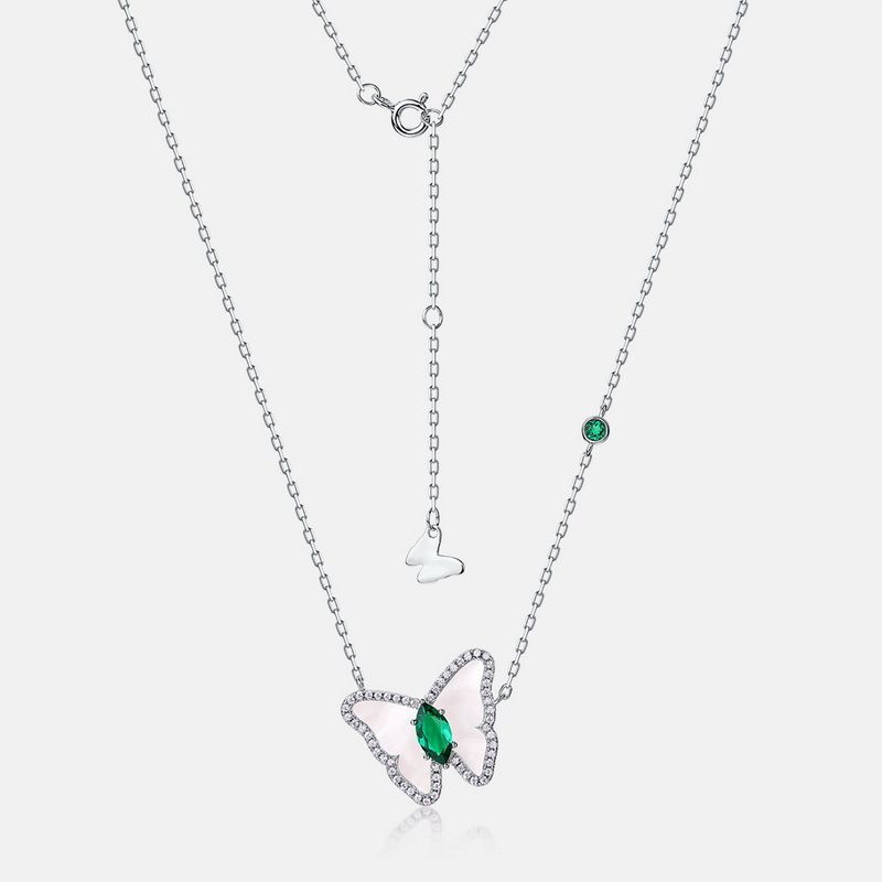 new White Shell Butterfly Fashion Necklace S925 Silver Inlaid Cultivated Emerald Retro Clavicle Chain_ipsvogv.com