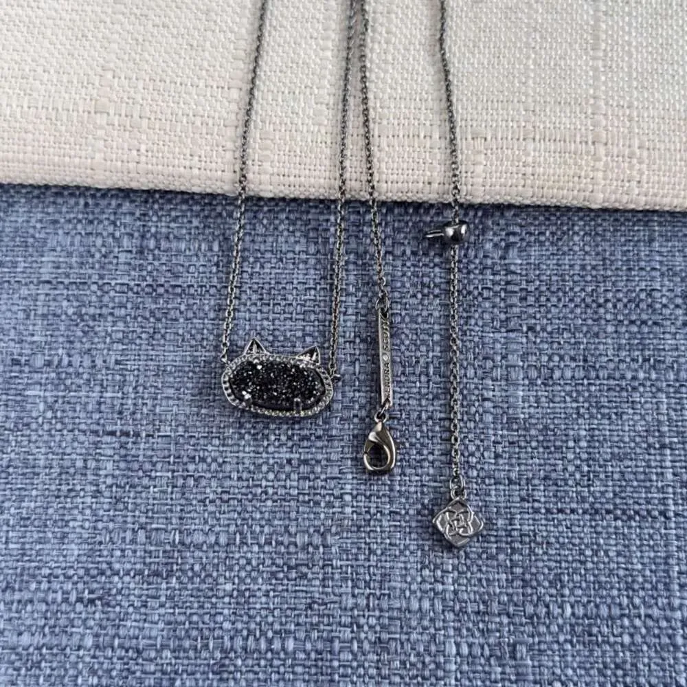Pendant Necklaces Designer Jewelry Necklace Fashion Geometric Oval Small Cat Ears Cool Black Crystal Tooth Collar Cha_ipsvogv.com