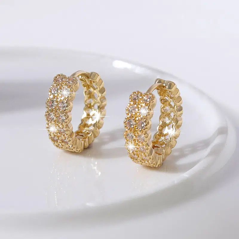 Cao Shifeng's Light Luxury Fashion French Gold Earrings, Female Temperament Goddess Style Earrings_ipsvogv.com