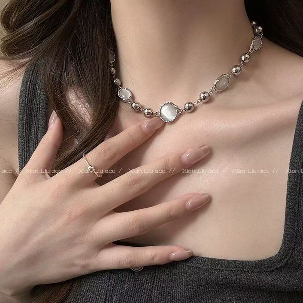 Unisex Cold Style Chain Necklace Ins Light Luxury Crystal Niche Design Clavicle Chain Necklace Accessories_ipsvogv.com