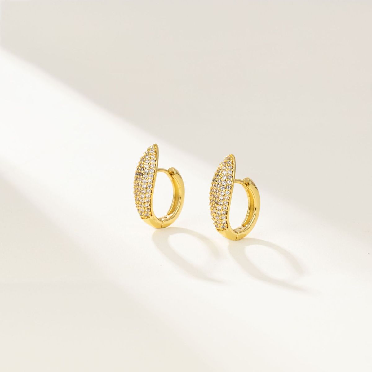 Women's Jewelry Derivative Earrings Cute Exquisite Earrings Niche Design Earrings Light Luxury All Match_ipsvogv.com