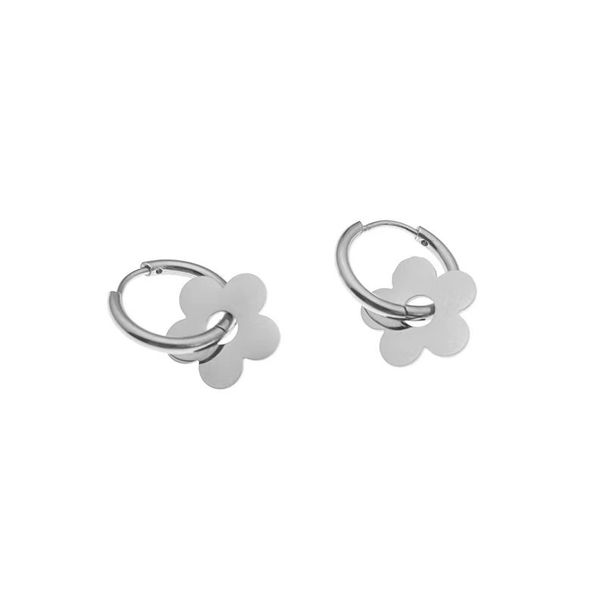 French Light Luxury Instagram And Cool Style Flower Titanium Steel Plated With Real Gold Earrings For Women_ipsvogv.com