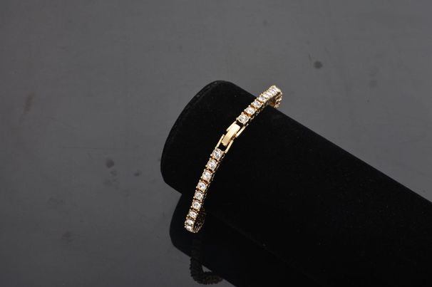 Hip-Hop Style Men's Dominant Cuban Full Zircon Exaggerated Large Gold Chain Bracelet_ipsvogv.com