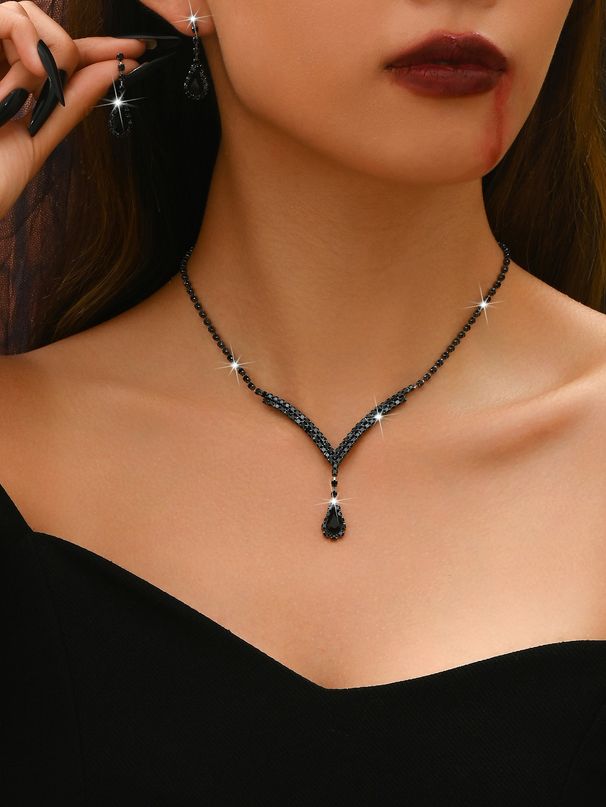 Women’s Jewelry Set Fashion Fashion Halloween Festival Set Bridal Jewelry Set Three Piece Set Bloodthirsty Vampire Cosplay_ipsvogv.com