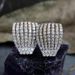 Cao Shi's luxurious multi-layer line exude sense of luxury. The palace queen's accessory earrings are intricately inlaid_ipsvogv.com