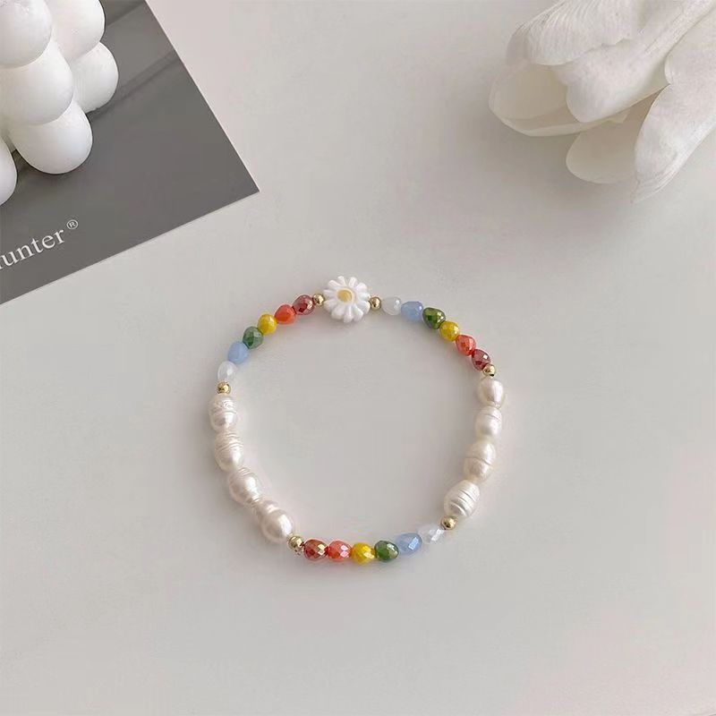 version Of New Korean Summer Daisy Beaded Necklace For Women, Sweet, Fresh, Fashionable, And Versatile. Alien Shaped_ipsvogv.com