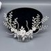 Handmade Crystal Bridal Hair Comb With Floral Leaf Design, Silver Rhinestone Hair Accessory For Women, Perfect For Weddings And Special Occasions_ipsvogv.com