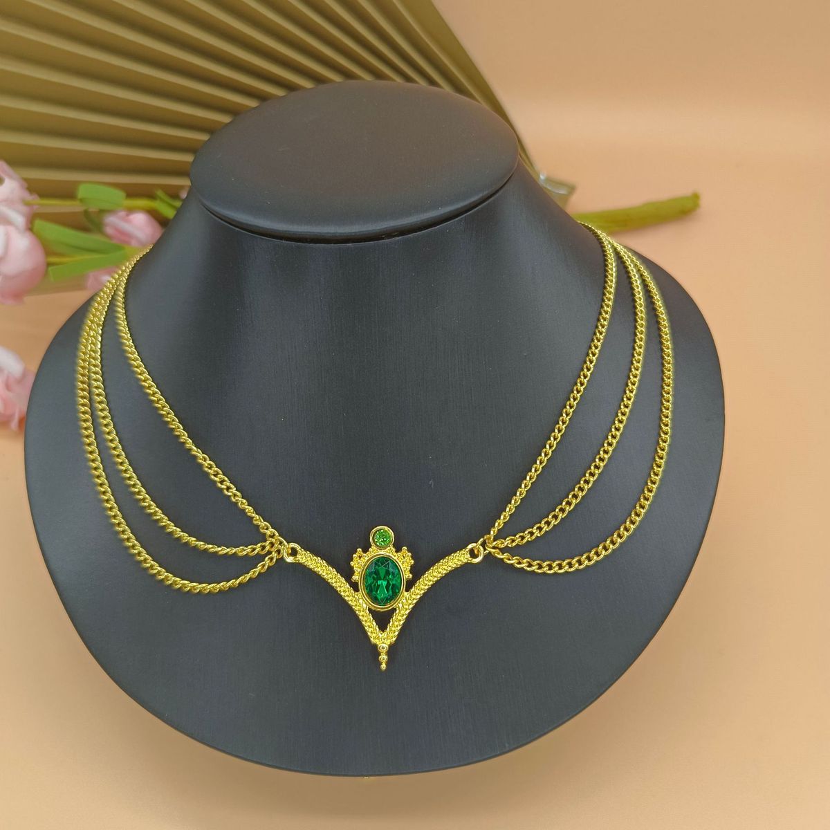 Fashionable Bridal Headdress Gold Chain Personalized Ethnic Style Green Pendant Tassel Headdress Head Chain_ipsvogv.com