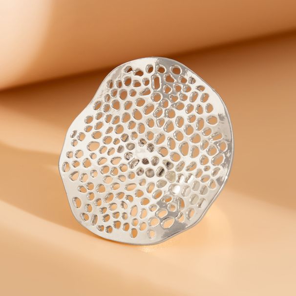 ins simple and fashionable ins flower ring female cold style niche personality knock hollow ring_ipsvogv.com