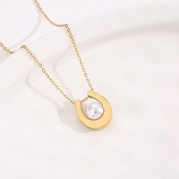 Light Luxury Pearl Necklace for Female Minority Design Sense Titanium Steel U-shaped Pendant Fashion and Temperament_ipsvogv.com