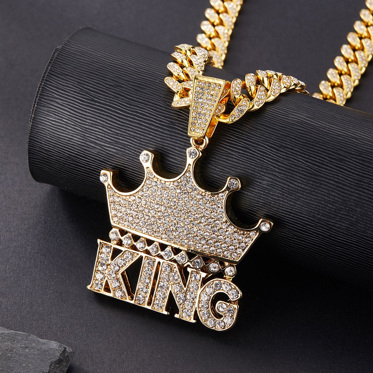 New Full Diamond Crown Letter King Necklace Accessory Hip Hop Rap Street Dance Cool Pendant Jewelry_ipsvogv.com