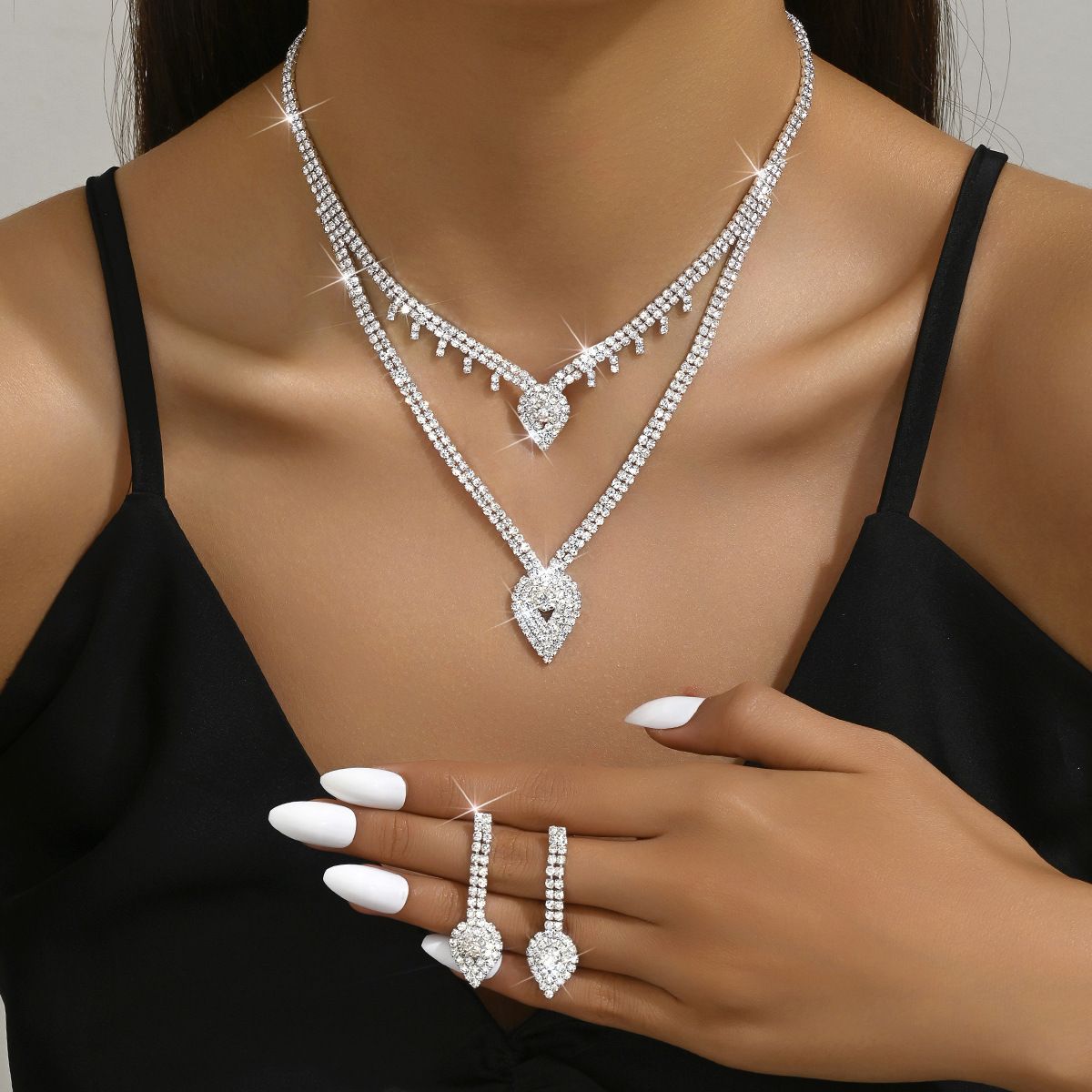 Women’s Jewelry Set Fashion Layer Necklace And Earrings Set Shining Water Drop Set Bridal Elegant Jewelry Necklace Set_ipsvogv.com
