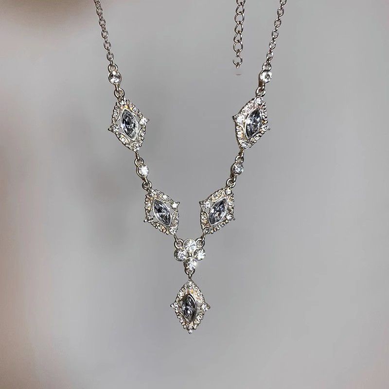 【 2736 People Collection 】 French Zircon Necklace For Women, Niche, Light Luxury, High-end, Exaggerated Clavicle Chain,_ipsvogv.com