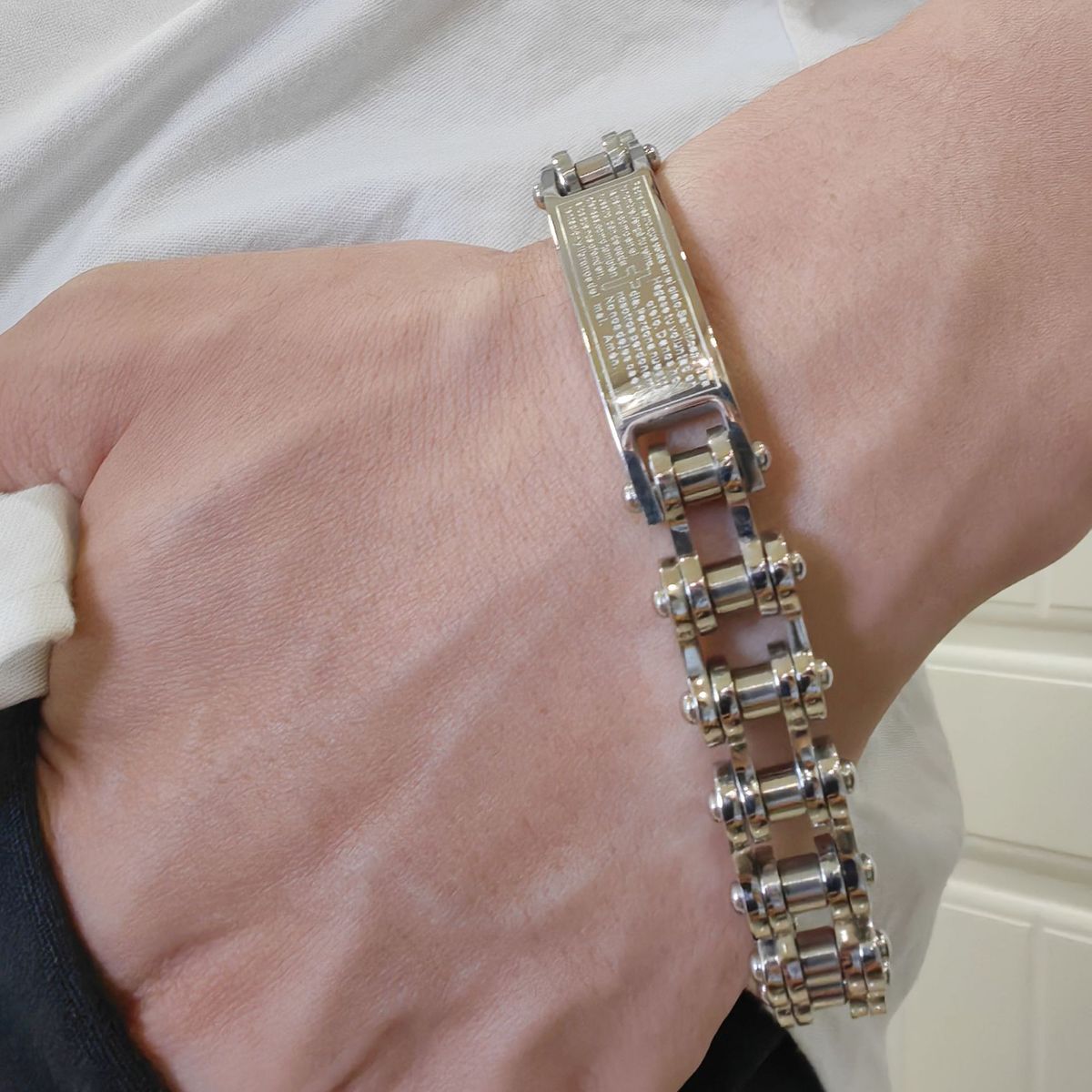 Men's Jewelry Stainless Steel Curved Bicycle Chain Cross Scripture Titanium Steel Bracelet Bracelet Bracelet Jewelry_ipsvogv.com