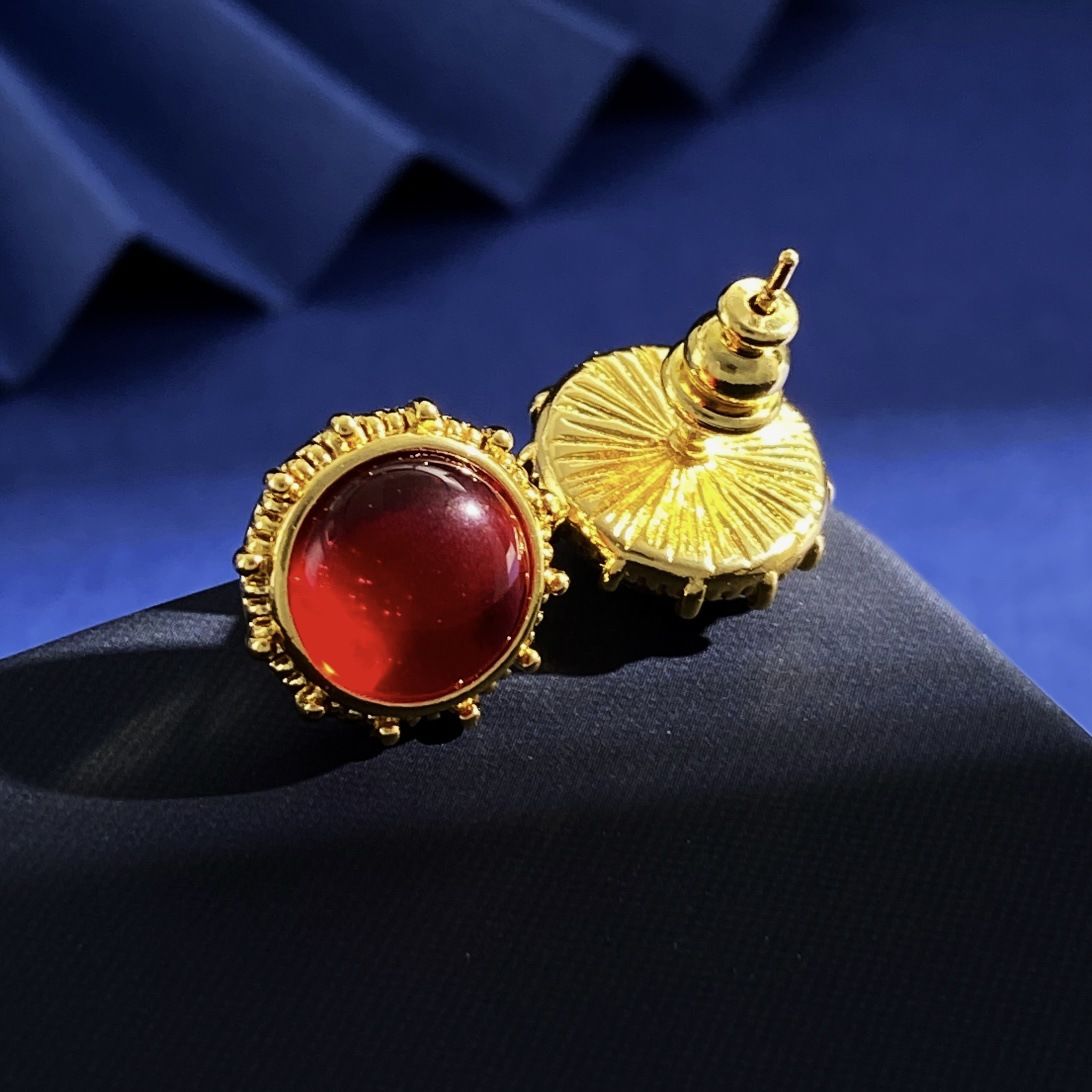 Women's Jewelry Inlaid Curved Round Artificial Gem Brushed Earrings Medieval Style Electroplated Real Gold Niche Earrings Retro_ipsvogv.com