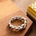Fashionable And Simple INS Style Fried Dough Twists Bag With Adjustable Opening Ring_ipsvogv.com